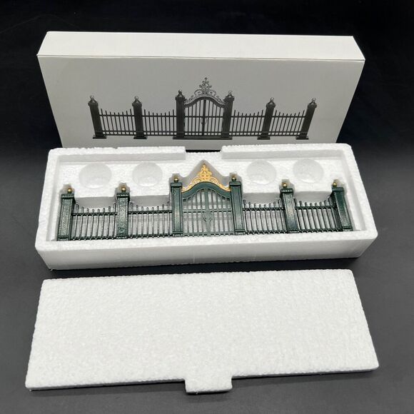 Dept 56 Heritage Village Wrought Iron Gate and Fence 9 Pc #5514-0 Christmas - Picture 1 of 12